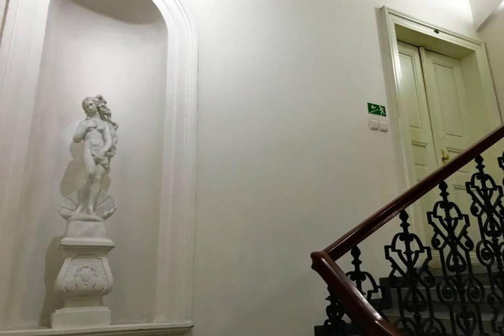 Stylový byt v srdci Prahy Praha Exteriér fotografie